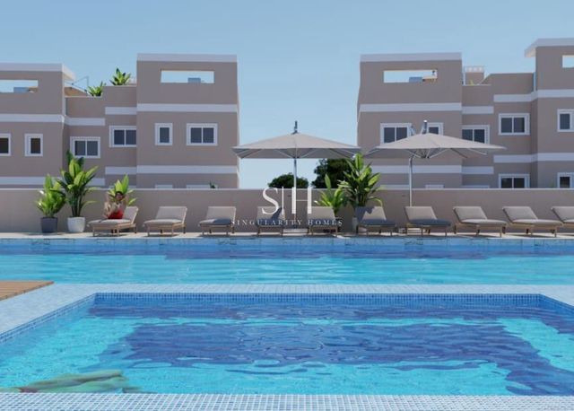 3 soveværelse Bungalow til salg i Pinar de Campoverde, Pilar de la Horadada med swimmingpool garage - € 284.900 (Ref: 9919960)