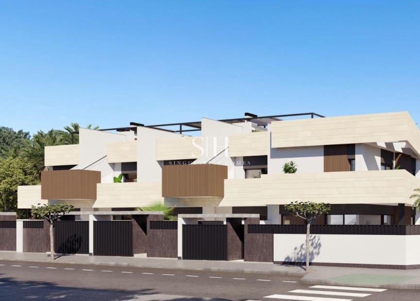 3 chambre Bungalow à vendre à Pilar de la Horadada avec piscine garage - 459 000 € (Ref: 9919963)