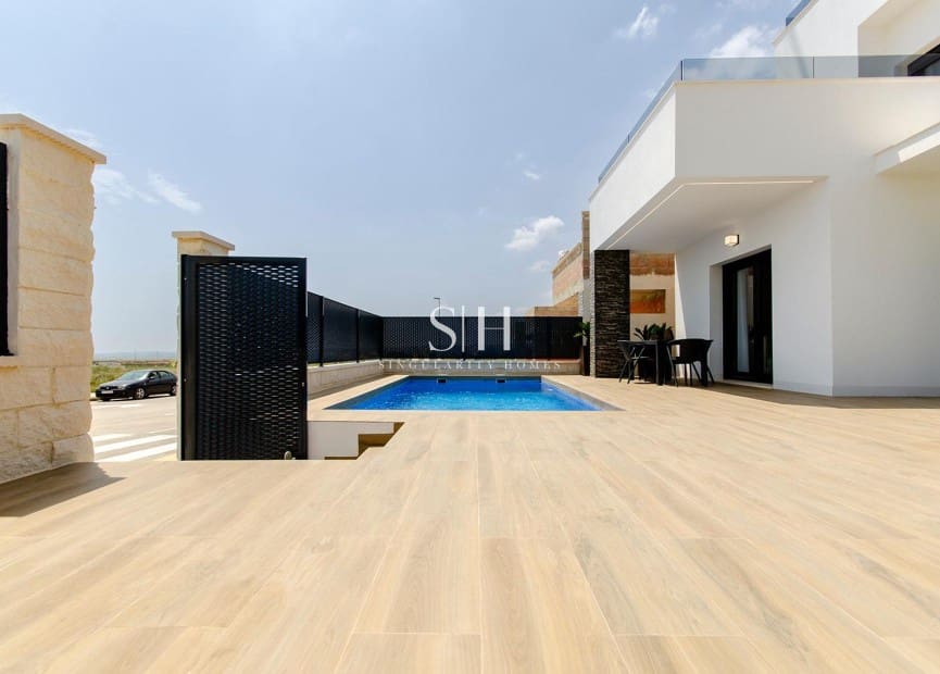 3 bedroom Villa for sale in Orihuela Costa with pool garage - € 395,000 (Ref: 9919966)