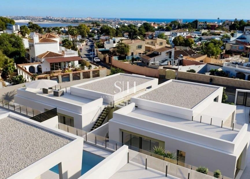 3 Zimmer Villa zu verkaufen in Los Balcones mit Pool Garage - 700.000 € (Ref: 9919970)