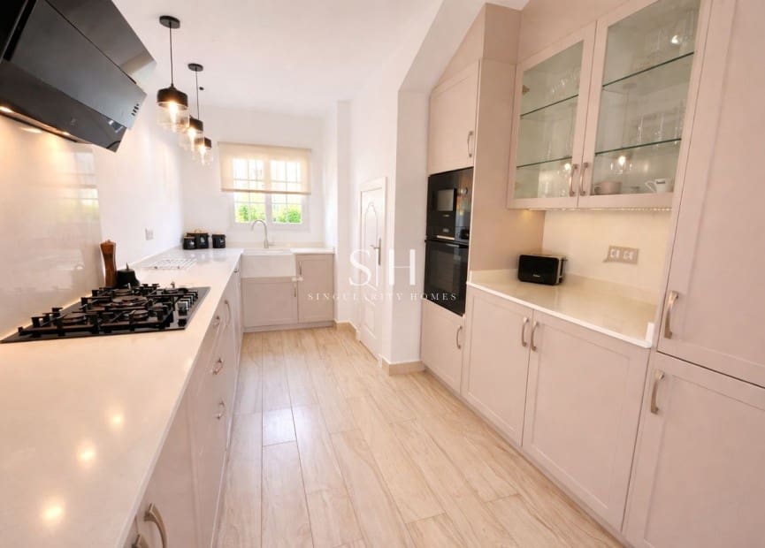 3 soveværelse Villa til salg i Los Dolses med swimmingpool garage - € 549.995 (Ref: 9919971)