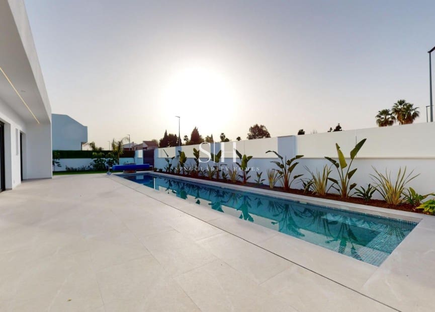 3 camera da letto Villa in vendita in Los Alcazares con piscina garage - 719.900 € (Rif: 9919973)