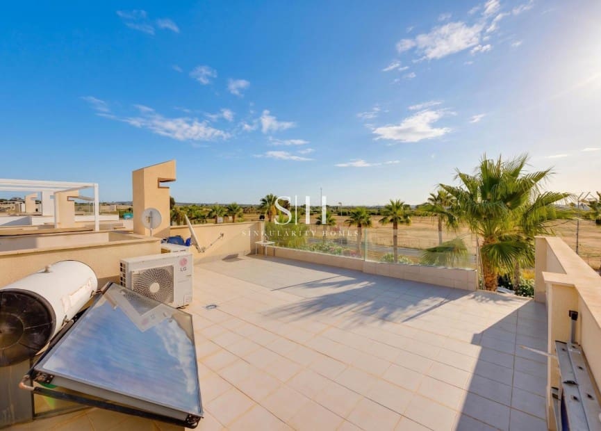 3 Zimmer Villa zu verkaufen in Pueblo Bravo mit Pool - 379.969 € (Ref: 9919977)
