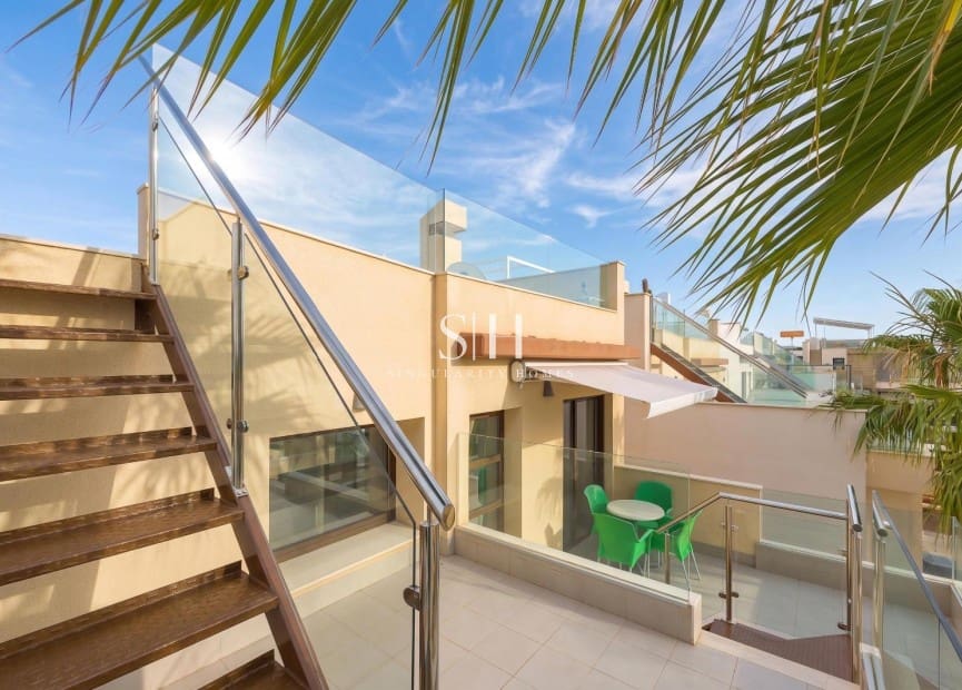 3 Zimmer Villa zu verkaufen in Pueblo Bravo mit Pool - 379.969 € (Ref: 9919977)