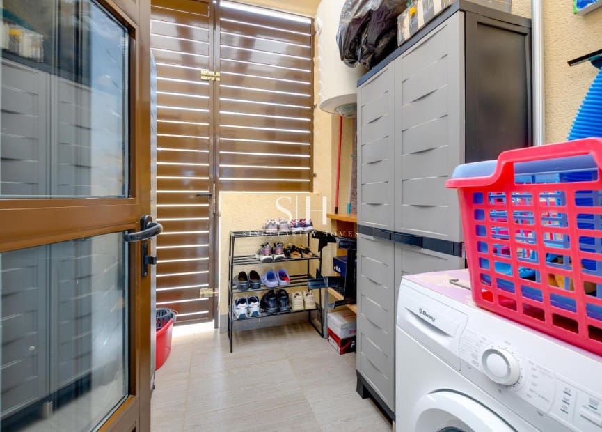 3 Zimmer Villa zu verkaufen in Pueblo Bravo mit Pool - 379.969 € (Ref: 9919977)