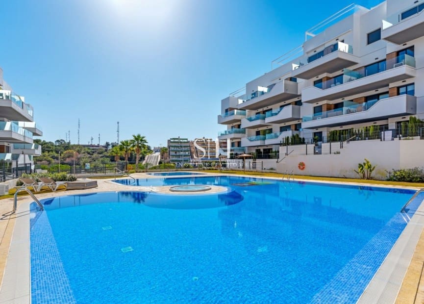 2 bedroom Apartment for sale in Villamartin with pool garage - € 229,000 (Ref: 9920001)