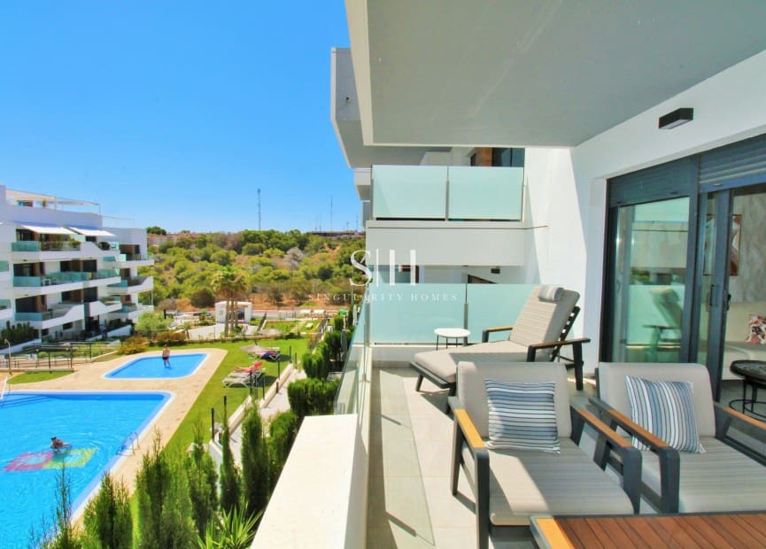 2 bedroom Apartment for sale in Villamartin with pool garage - € 229,000 (Ref: 9920001)