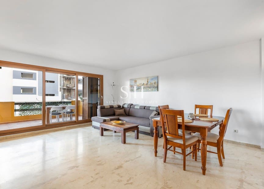 2 quarto Apartamento de Praia para venda em Punta Prima com piscina - 345 000 € (Ref: 9920004)