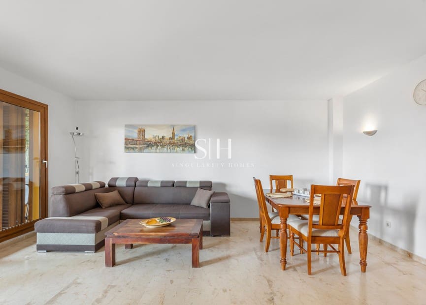2 quarto Apartamento de Praia para venda em Punta Prima com piscina - 345 000 € (Ref: 9920004)