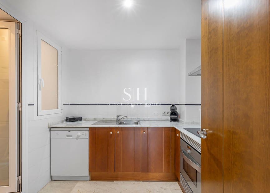2 quarto Apartamento de Praia para venda em Punta Prima com piscina - 345 000 € (Ref: 9920004)