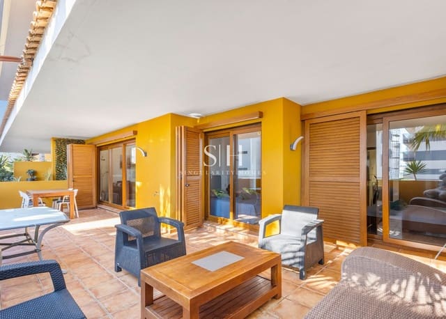 2 quarto Apartamento de Praia para venda em Punta Prima, Torrevieja com piscina - 345 000 € (Ref: 9920004)