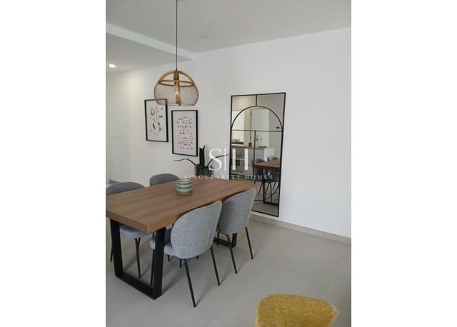 3 bedroom Semi-detached Villa for sale in Bigastro - € 328,000 (Ref: 9920005)