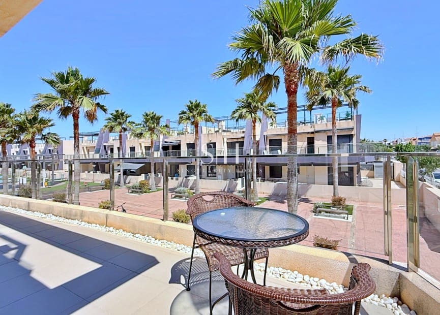 3 Zimmer Penthouse zu verkaufen in Torre de la Horadada mit Pool - 365.000 € (Ref: 9920010)