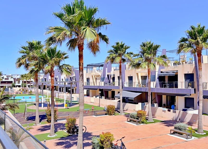 3 Zimmer Penthouse zu verkaufen in Torre de la Horadada mit Pool - 365.000 € (Ref: 9920010)