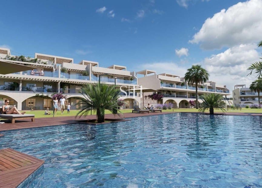 Apartamento de 2 habitaciones en Vera en venta con piscina garaje - 210.000 € (Ref: 9920011)