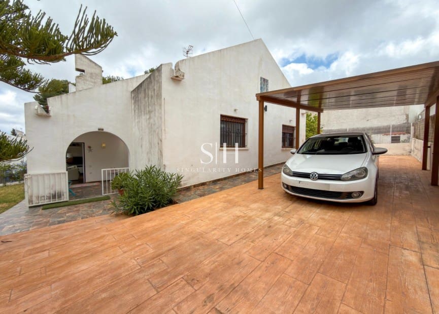 3 sovrum Villa till salu i San Miguel de Salinas - 369 000 € (Ref: 9935164)