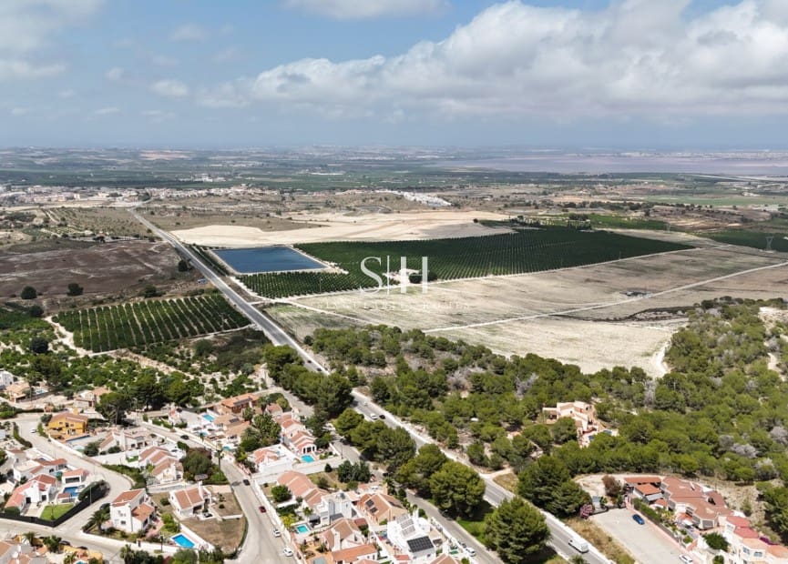 3 sovrum Villa till salu i San Miguel de Salinas - 369 000 € (Ref: 9935164)