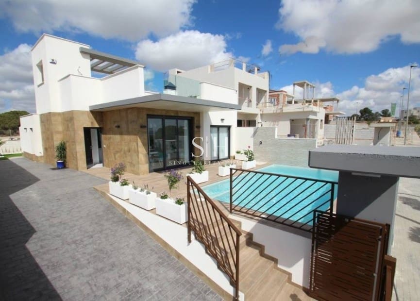3 sovrum Villa till salu i San Miguel de Salinas med pool garage - 630 000 € (Ref: 9938773)