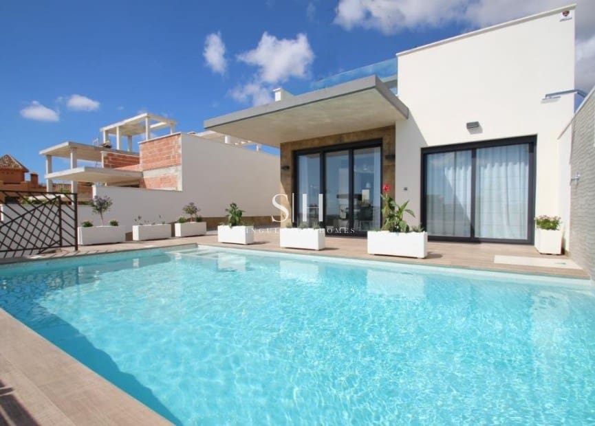 3 sovrum Villa till salu i San Miguel de Salinas med pool garage - 630 000 € (Ref: 9938773)