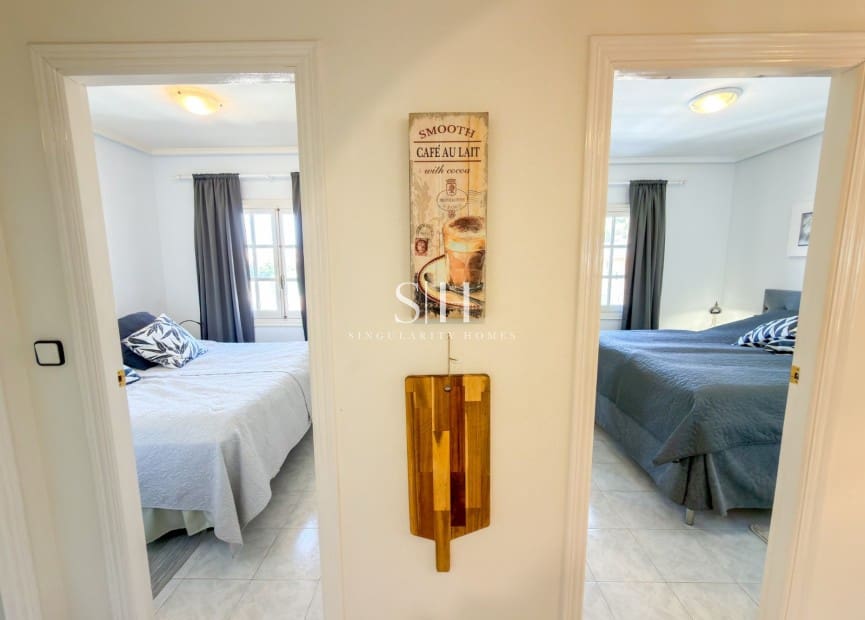 2 makuuhuone Huoneisto myytävänä paikassa Punta Prima mukana uima-altaan - 172 900 € (Ref: 9941228)