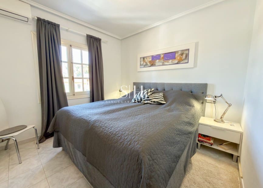 2 makuuhuone Huoneisto myytävänä paikassa Punta Prima mukana uima-altaan - 172 900 € (Ref: 9941228)