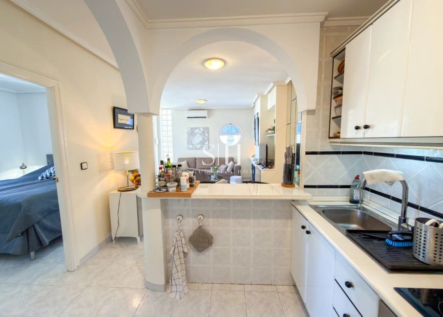 2 makuuhuone Huoneisto myytävänä paikassa Punta Prima mukana uima-altaan - 172 900 € (Ref: 9941228)