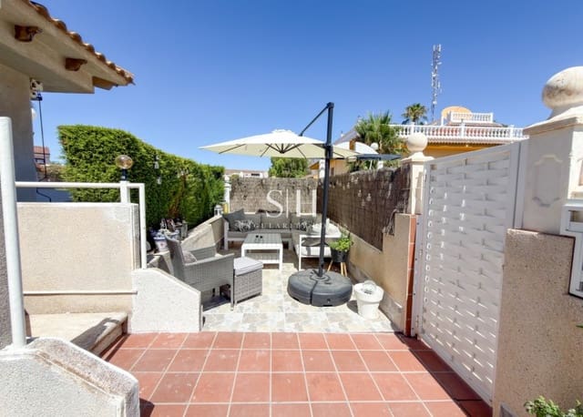 2 makuuhuone Huoneisto myytävänä paikassa Punta Prima, Torrevieja mukana uima-altaan - 172 900 € (Ref: 9941228)