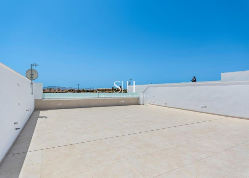 3 bedroom Villa for sale in Los Alcazares with pool garage - € 499,900 (Ref: 9961562)