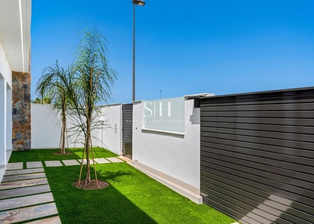 3 soveværelse Villa til salg i Las Lomas de Rame - Bahía Bella, Los Alcázares med swimmingpool garage - € 499.900 (Ref: 9961562)