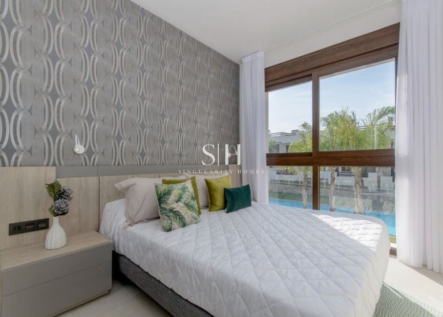 3 soveværelse Bungalow til salg i Los Balcones med swimmingpool garage - € 330.000 (Ref: 9972517)