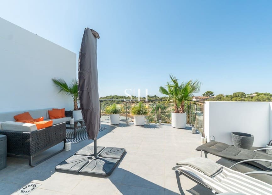3 makuuhuone Kattohuoneisto myytävänä paikassa Orihuela Costa mukana uima-altaan 
autotalli - 349 900 € (Ref: 9972525)