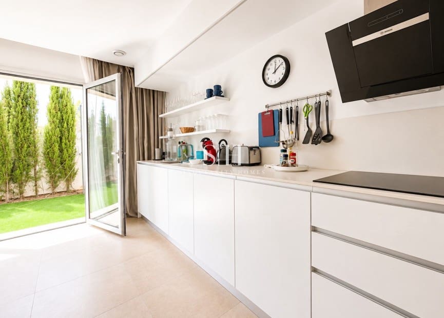 2 camera da letto Appartamento in vendita in Torrevieja con piscina garage - 310.000 € (Rif: 9973860)