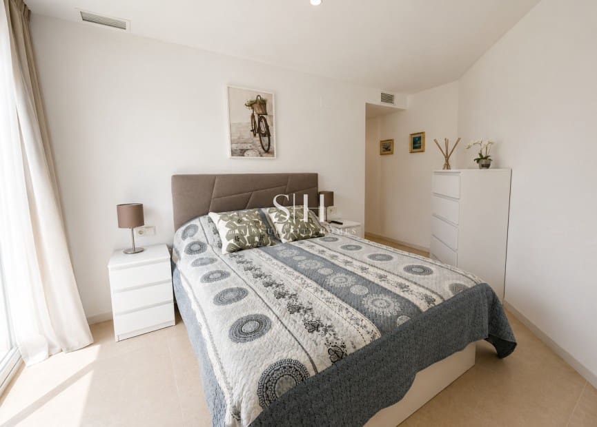 2 camera da letto Appartamento in vendita in Torrevieja con piscina garage - 310.000 € (Rif: 9973860)