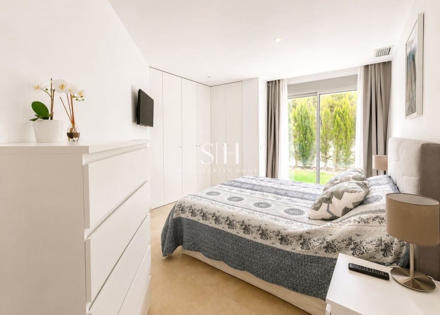 2 camera da letto Appartamento in vendita in Torrevieja con piscina garage - 310.000 € (Rif: 9973860)