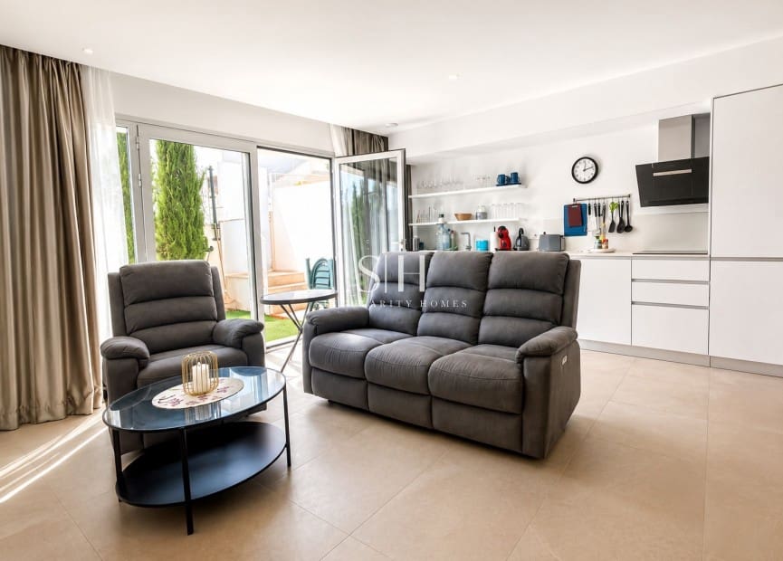2 camera da letto Appartamento in vendita in Torrevieja con piscina garage - 310.000 € (Rif: 9973860)