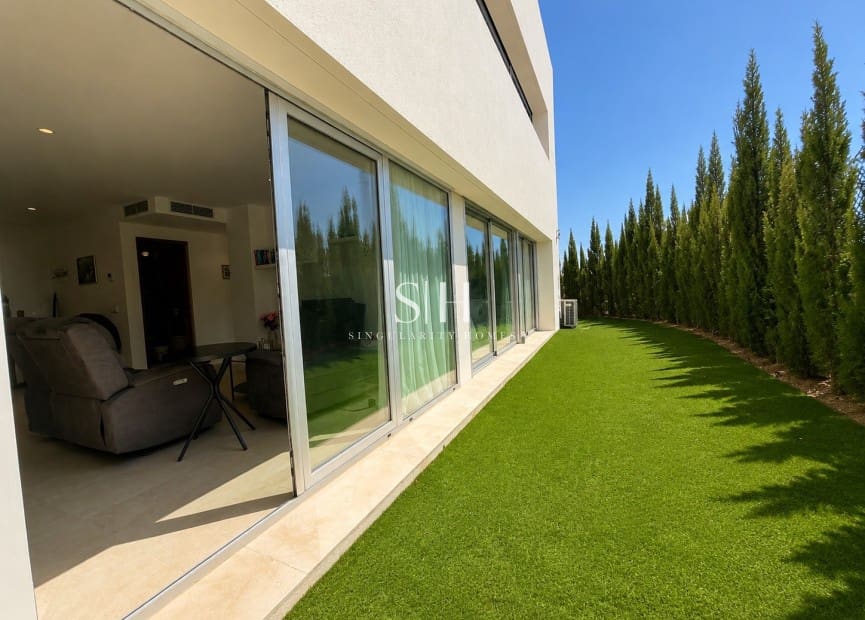 2 camera da letto Appartamento in vendita in Torrevieja con piscina garage - 310.000 € (Rif: 9973860)