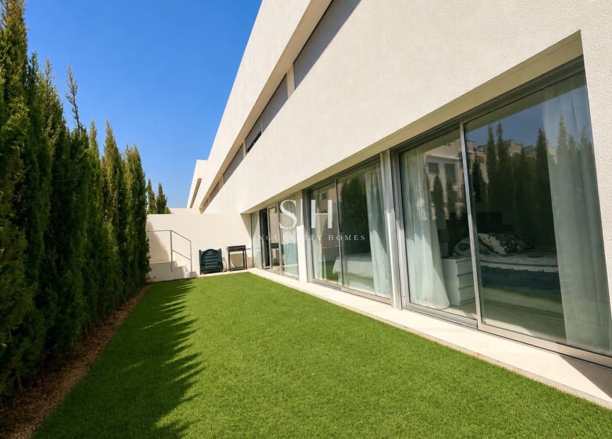 2 camera da letto Appartamento in vendita in Torrevieja con piscina garage - 310.000 € (Rif: 9973860)