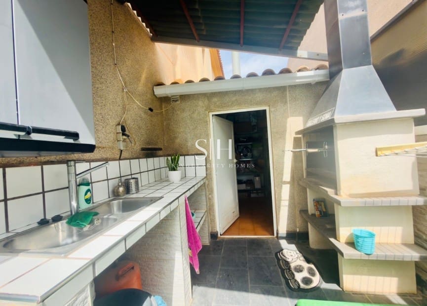 Casa de 3 habitaciones en Los Montesinos en venta con piscina garaje - 350.000 € (Ref: 9974349)