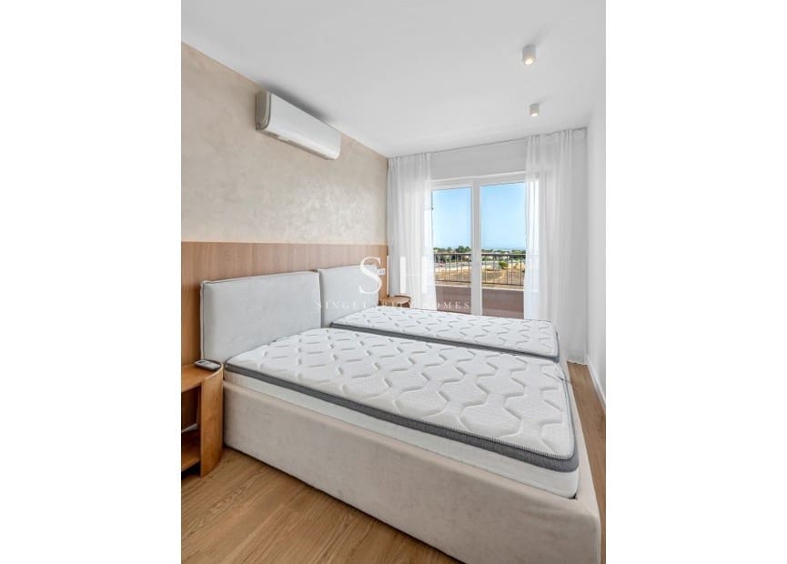 2 soveværelse Penthouse til salg i Orihuela Costa med swimmingpool garage - € 225.000 (Ref: 9974350)