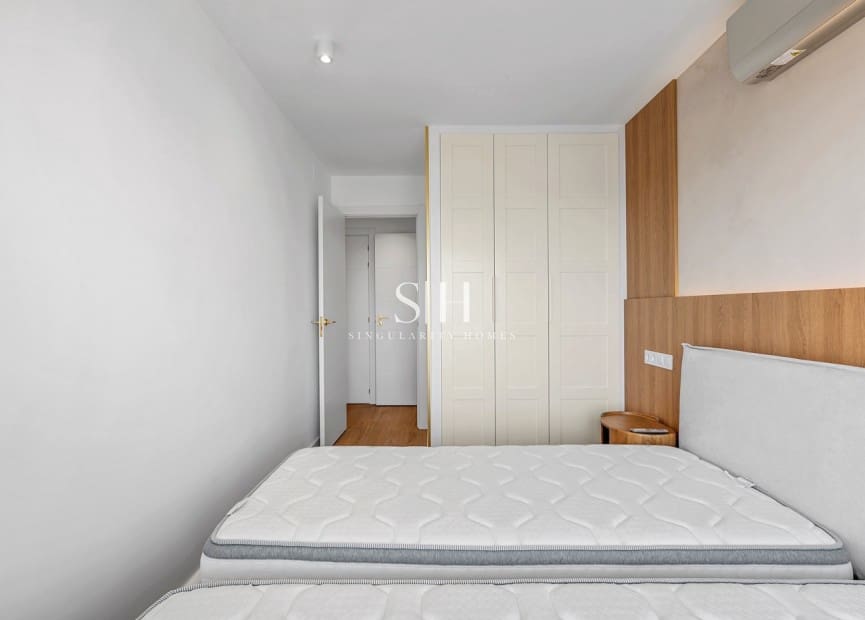 2 soveværelse Penthouse til salg i Orihuela Costa med swimmingpool garage - € 225.000 (Ref: 9974350)