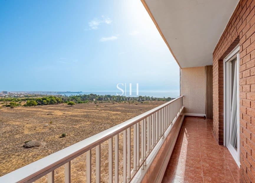2 soveværelse Penthouse til salg i Orihuela Costa med swimmingpool garage - € 225.000 (Ref: 9974350)