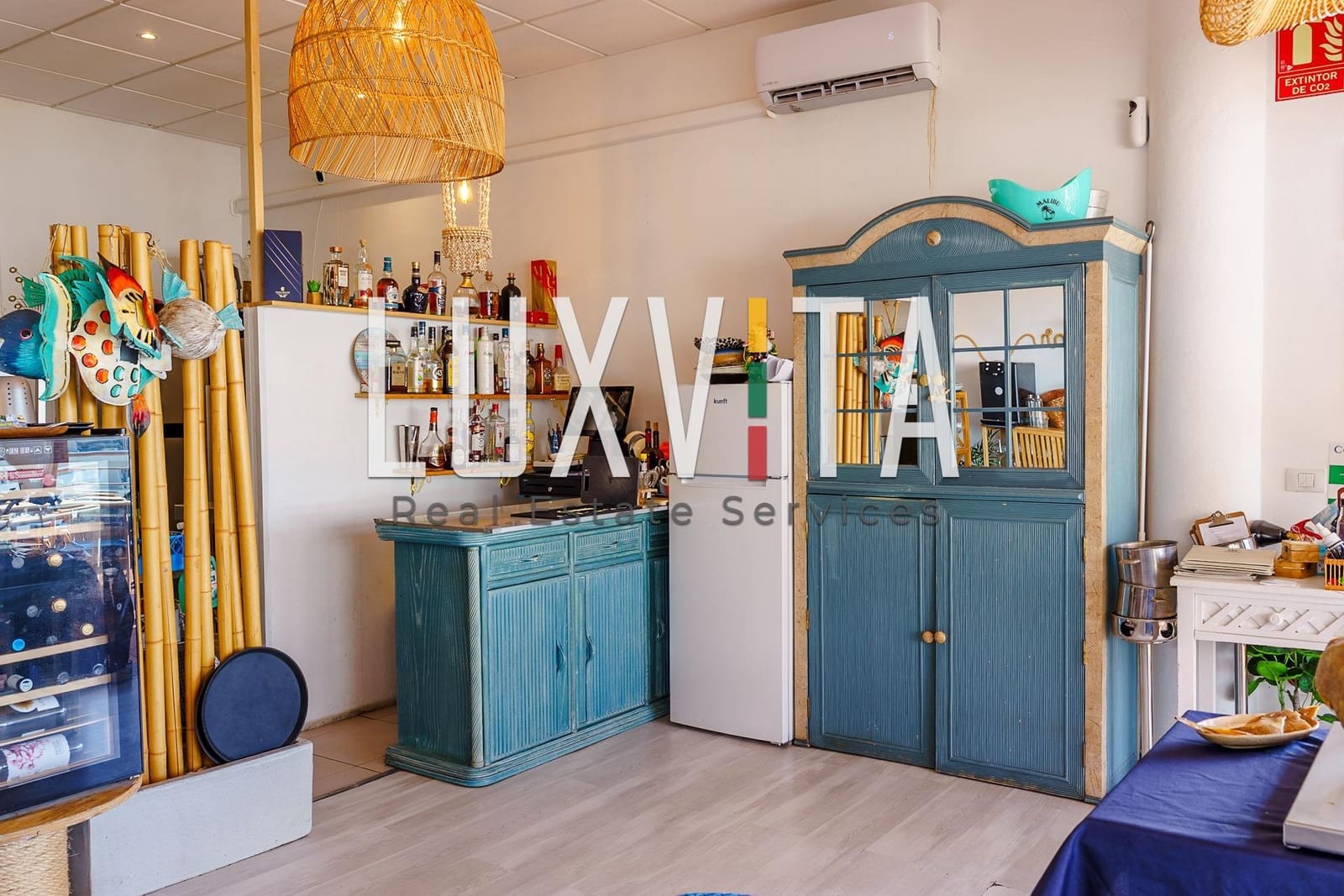 Komercyjne do wynajęcia w San Eugenio - 1 000 € (Ref: 10027372)