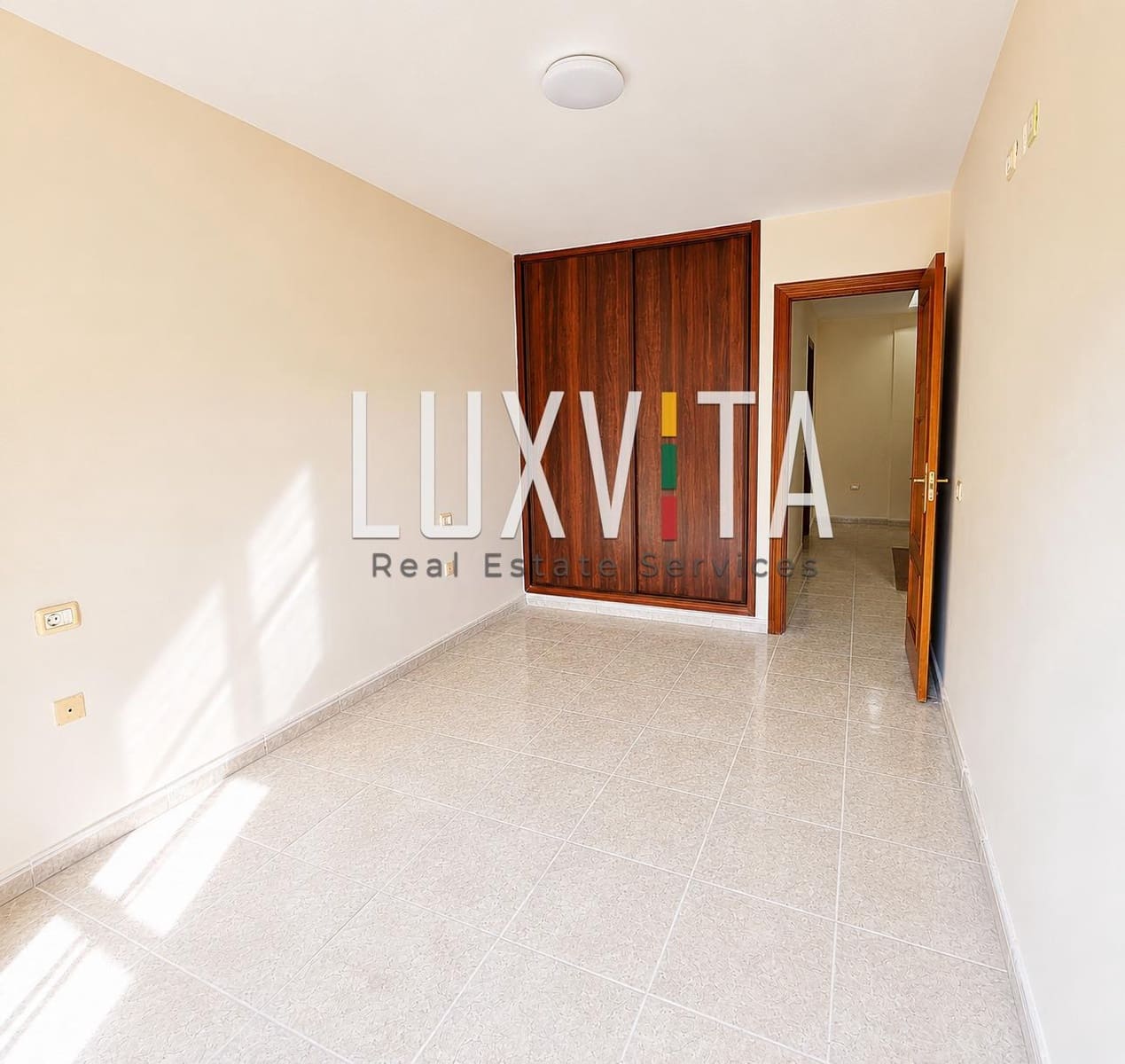 3 bedroom Penthouse for sale in Guargacho with garage - € 285,000 (Ref: 10037488)