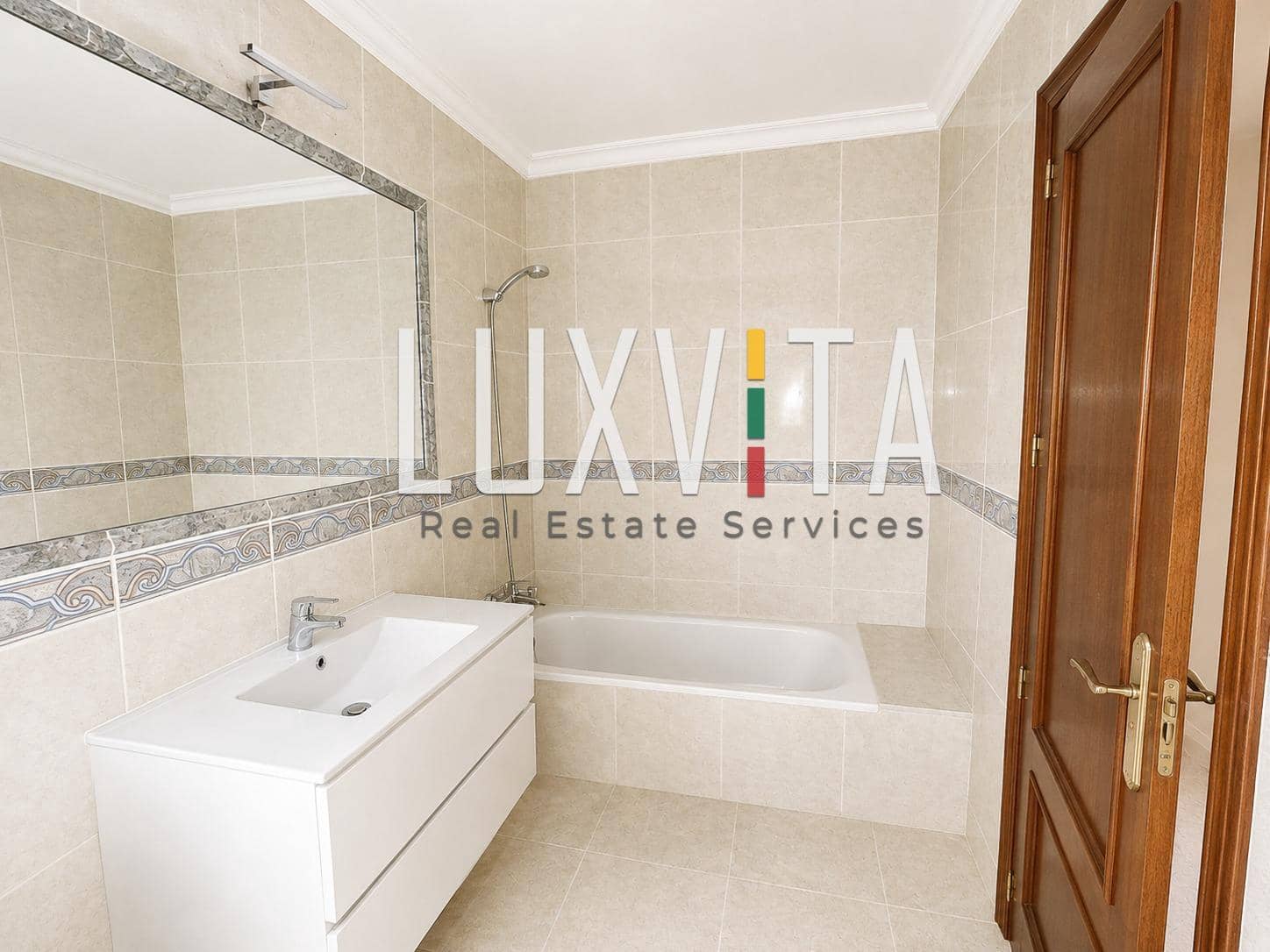 3 bedroom Penthouse for sale in Guargacho with garage - € 285,000 (Ref: 10037488)