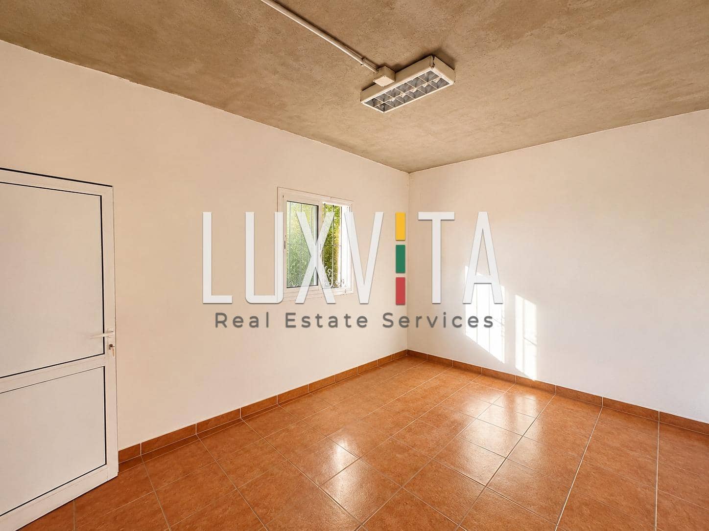 7 makuuhuone Maalaistalo myytävänä paikassa El Rosario - 750 000 € (Ref: 10049355)