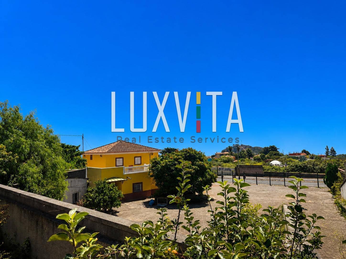 7 makuuhuone Maalaistalo myytävänä paikassa El Rosario - 750 000 € (Ref: 10049355)