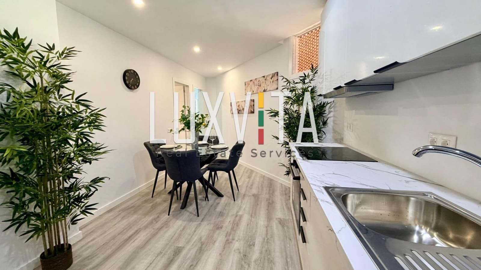 2 soverom Leilighet til salgs i Los Cristianos med svømmebasseng - € 289 000 (Ref: 10067989)