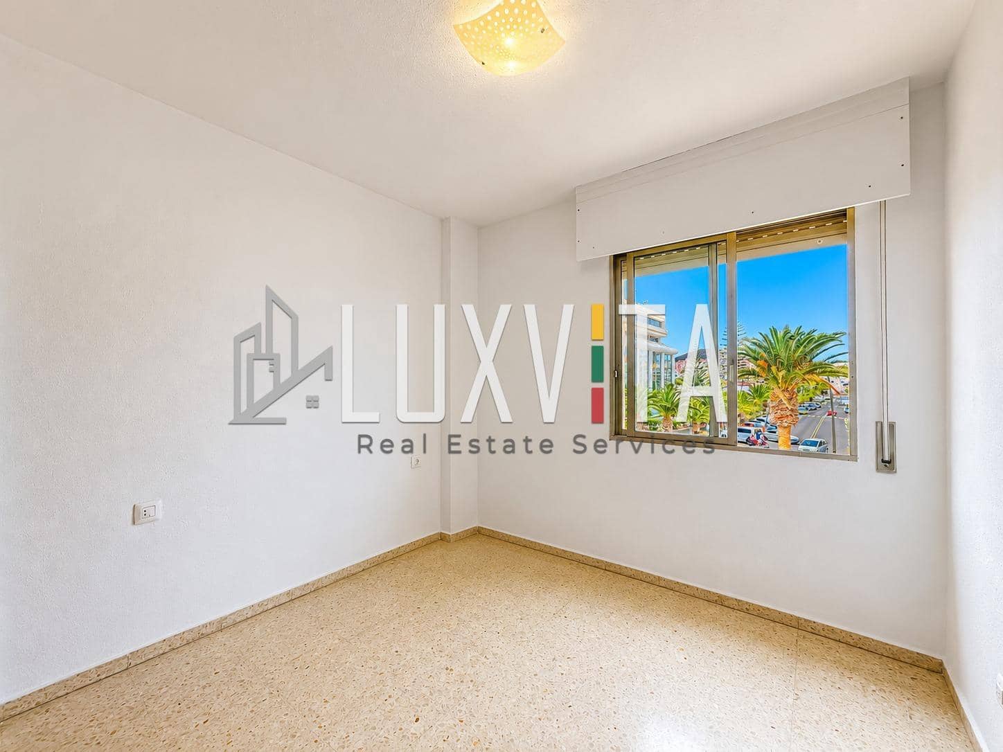 3 sovrum Lägenhet till salu i Los Cristianos med pool garage - 420 000 € (Ref: 10067990)