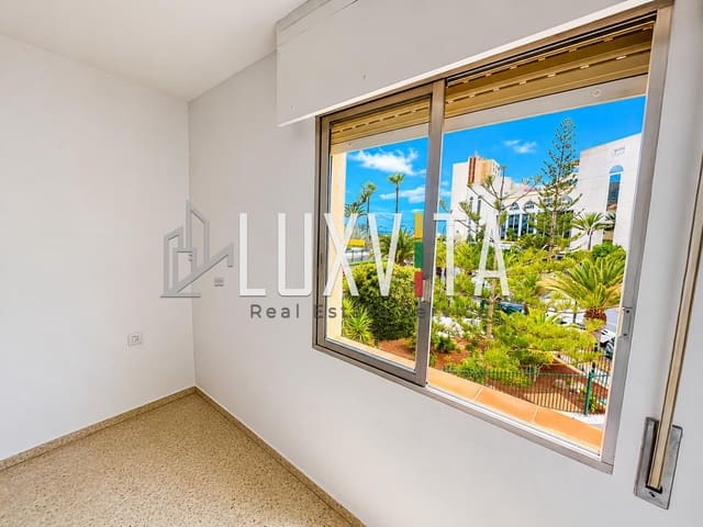 3 sovrum Lägenhet till salu i Los Cristianos, Arona med pool garage - 420 000 € (Ref: 10067990)
