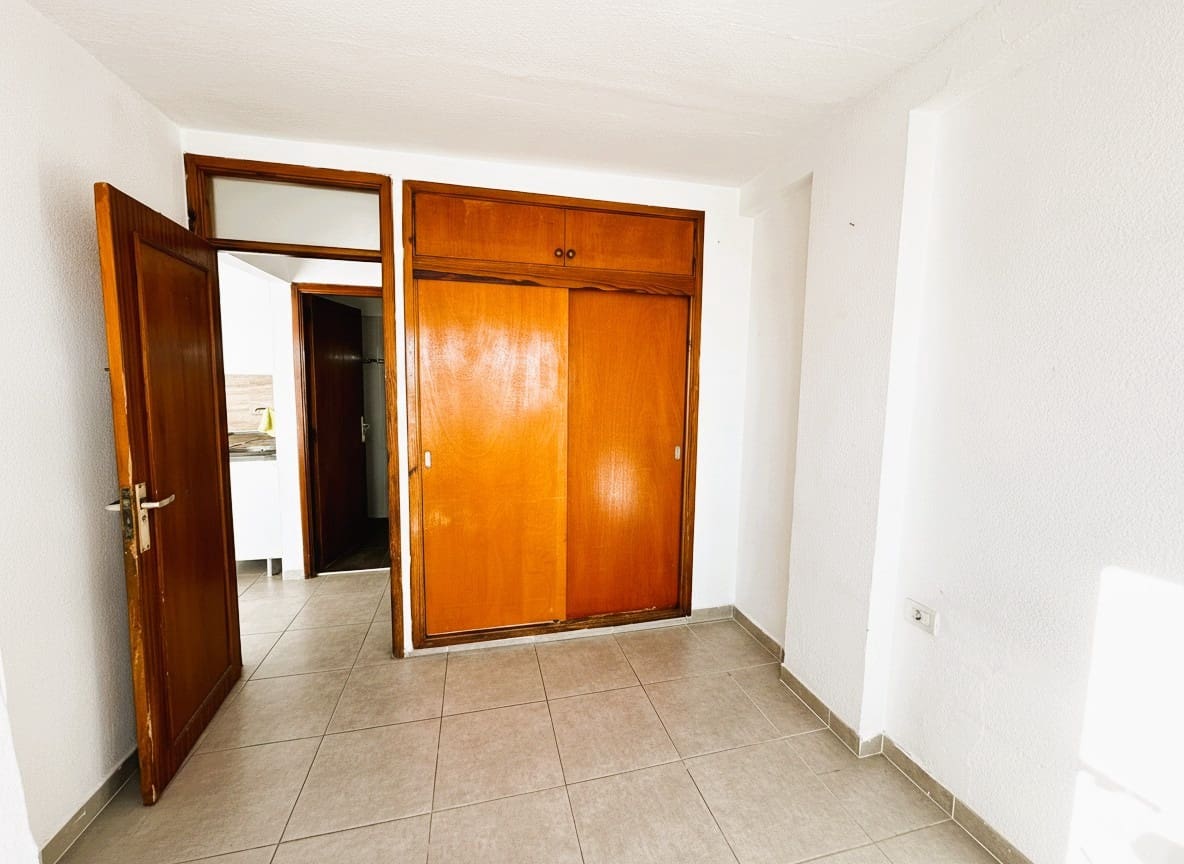 1 bedroom Apartment for sale in Playa de las Americas - € 280,000 (Ref: 10067991)
